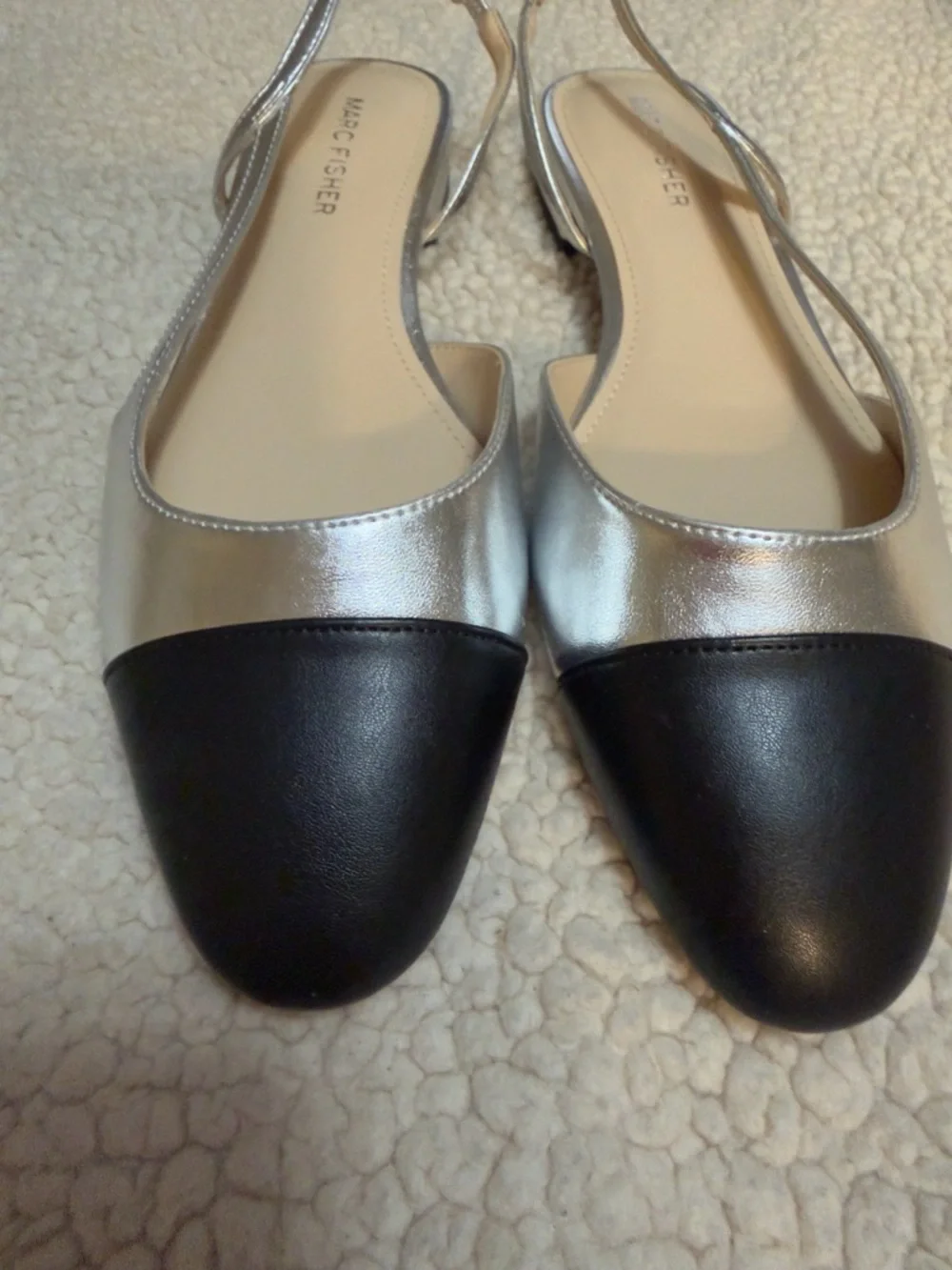 Marc Fisher Dela2 Metallic Silver Slingback Flats Black Cap Toes size 7.5 New